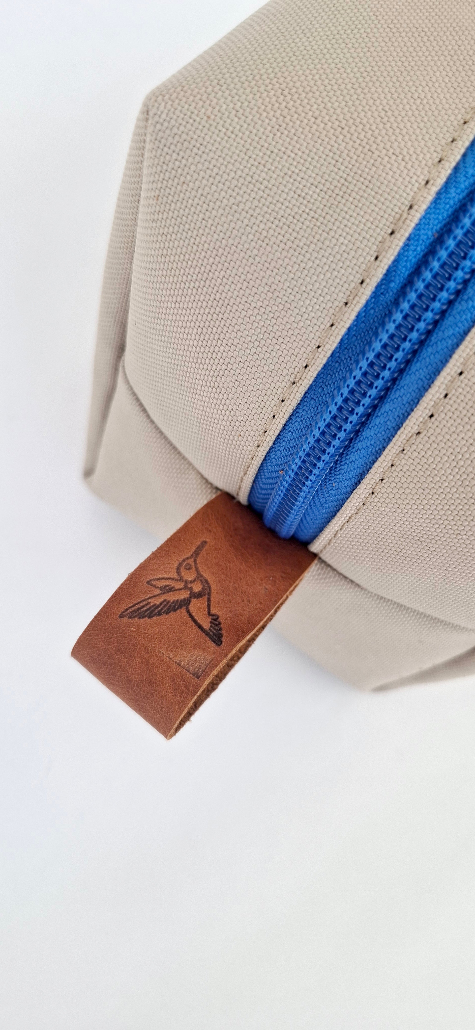 Neceser ULMMO impermeable Beige Claro