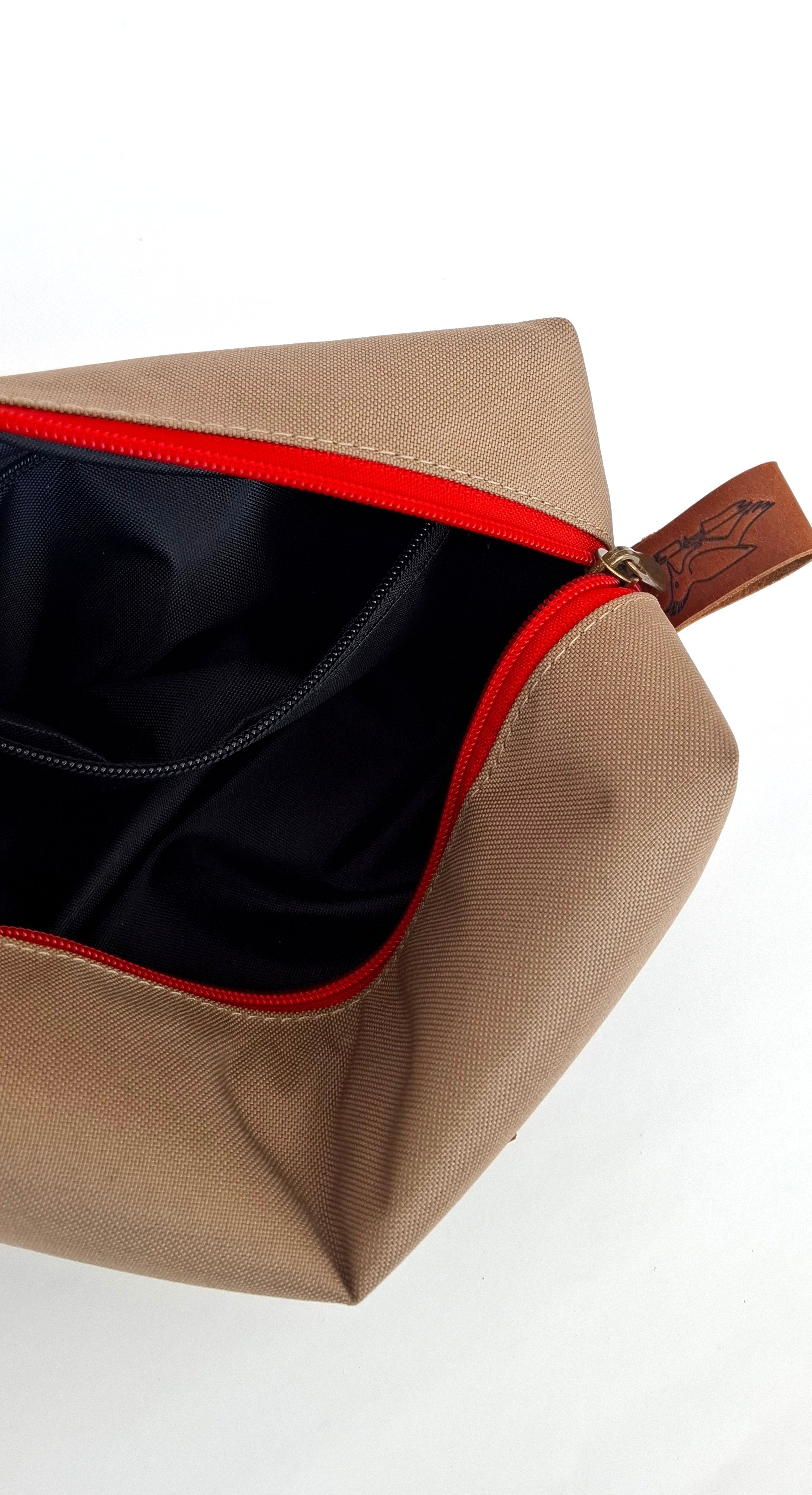 Neceser ULMMO impermeable Beige Oscuro