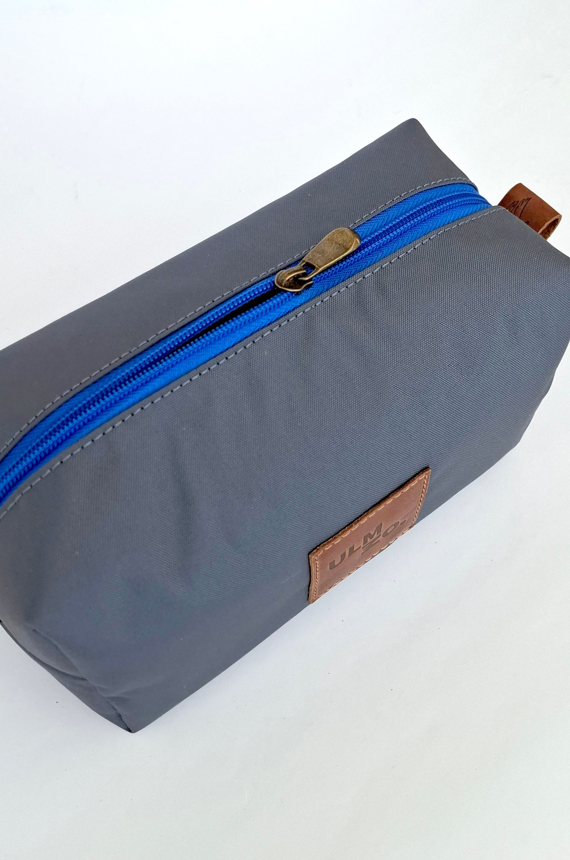 Neceser ULMMO impermeable Gris
