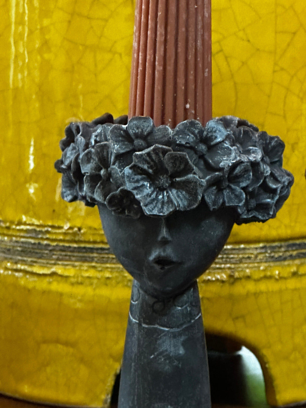 Candelabro La Cantora Negro – Quinchamalí