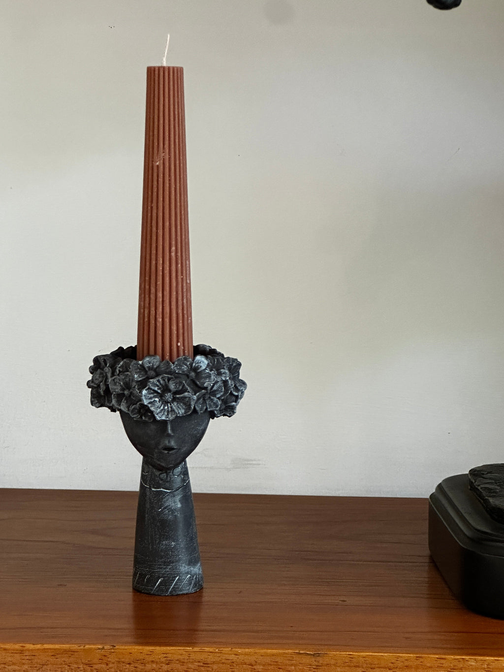 Candelabro La Cantora Negro - ULMMO Esencia Andina