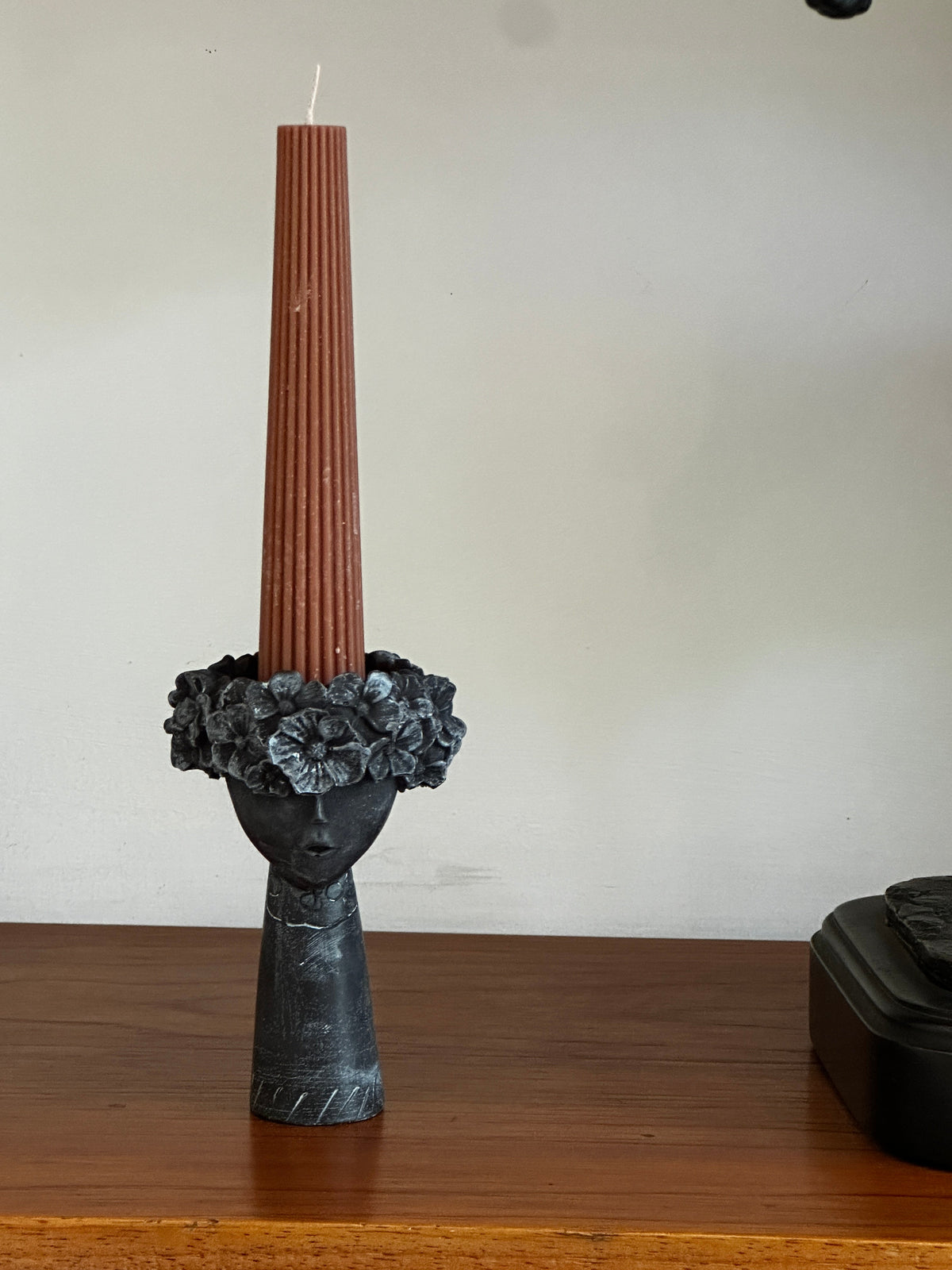 Candelabro La Cantora Negro - ULMMO Esencia Andina