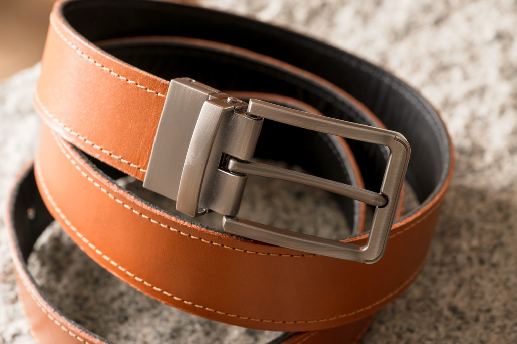 Cinturón Reversible  ULMMO 100% Cuero Graso Negro y Camel  – Hecho a Mano en Chile