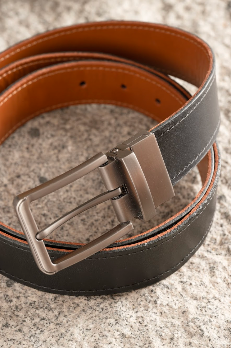Cinturón Reversible  ULMMO 100% Cuero Graso Negro y Camel  – Hecho a Mano en Chile