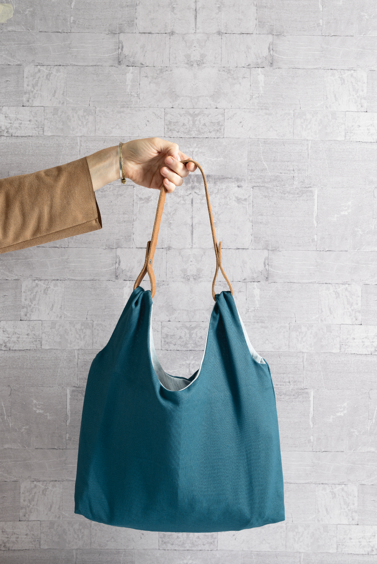 Cartera 100% lino Azul Turquesa con forro Celeste