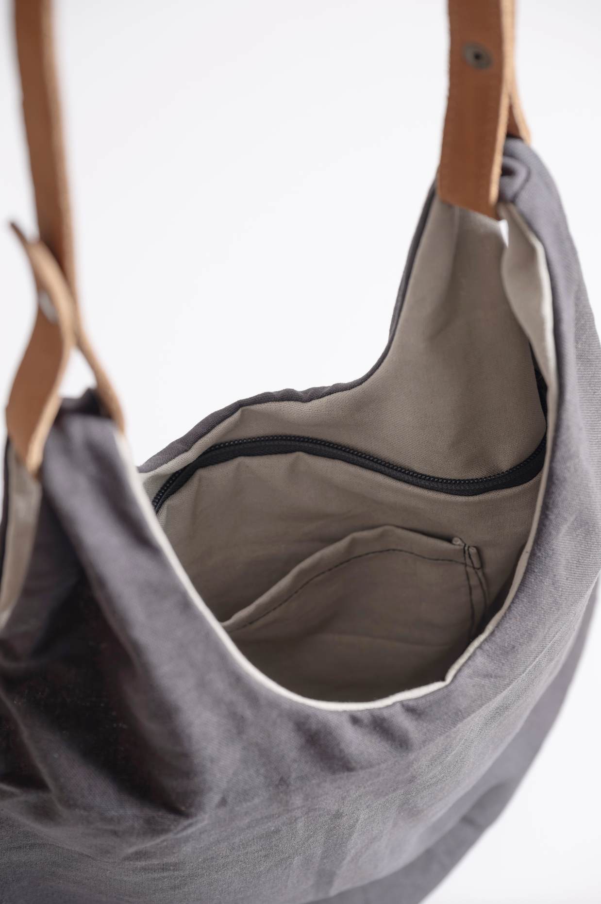 Cartera 100% lino Gris con forro Beige