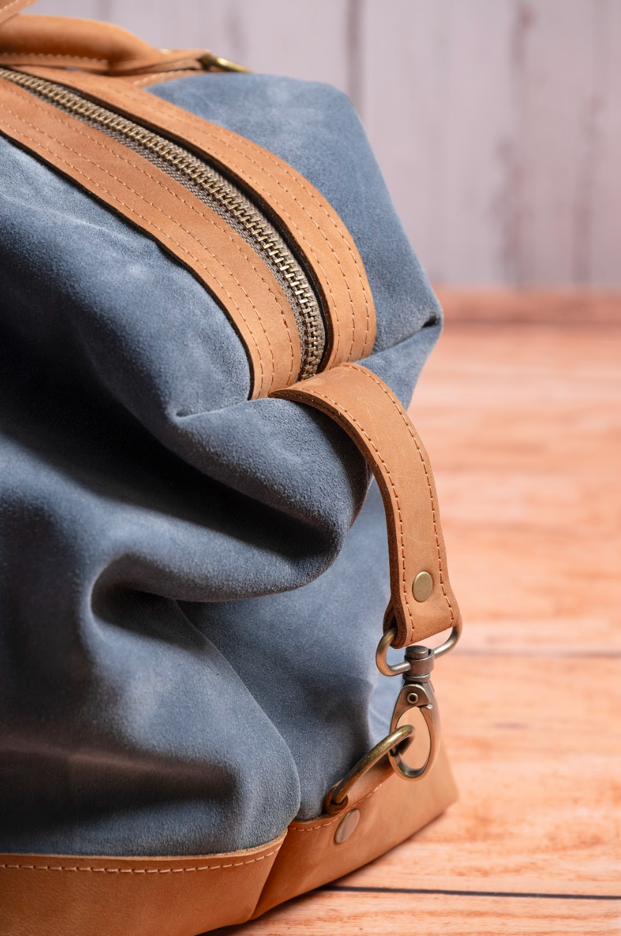 Bolso ULMMO cuero reno Azul Petróleo con mangos de cuero