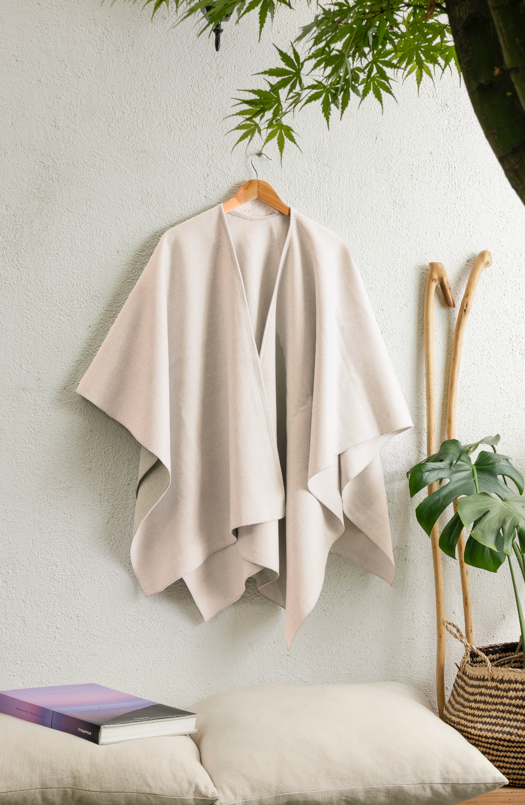 Ruana de Lana Merino Beige - ULMMO Origen