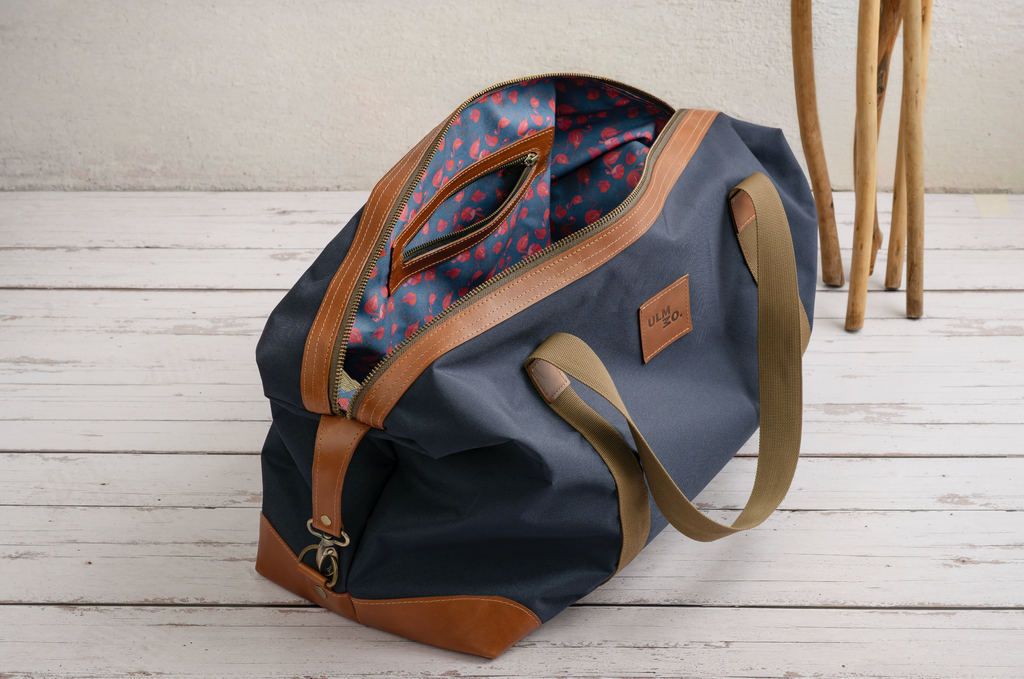 Bolso Impermeable Azul con forro Flamencos - ULMMO