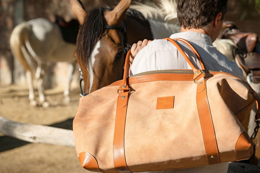 Bolso ULMMO Cuero Camel - forro cóndor azul