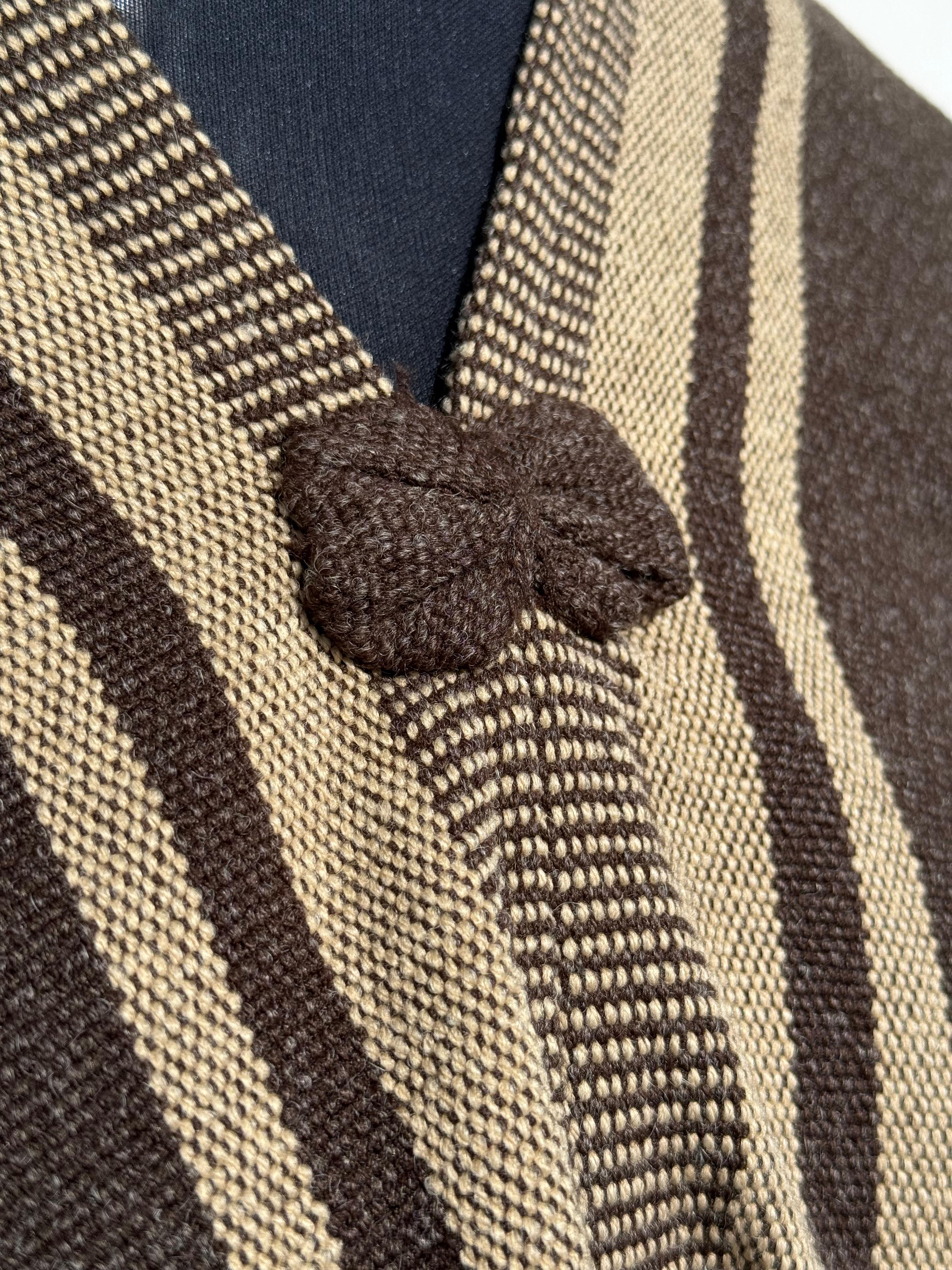 Poncho Peinecillo -  Lana y Alpaca  - Café Moro con Beige - Creado en Chile