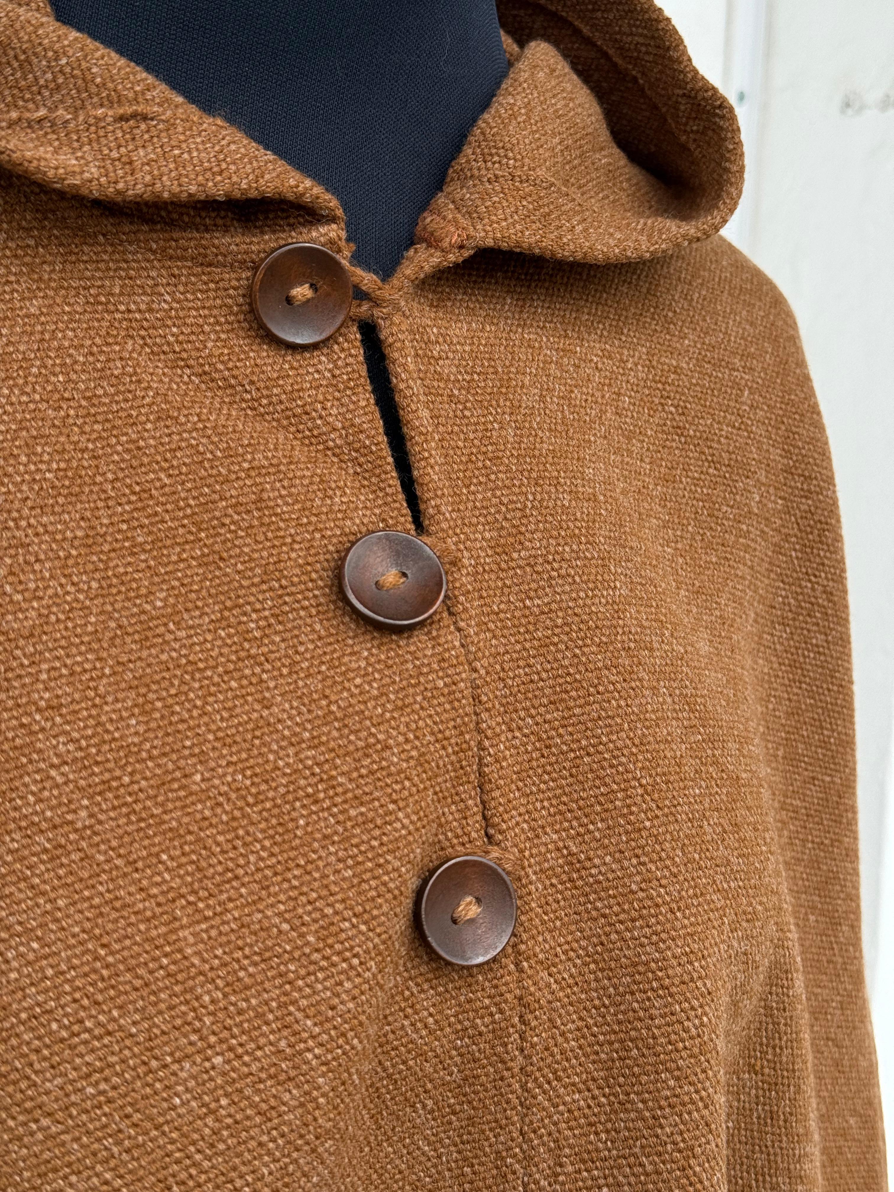 Poncho Tradicional Lana con Capucha - Camel - Creado en Chile