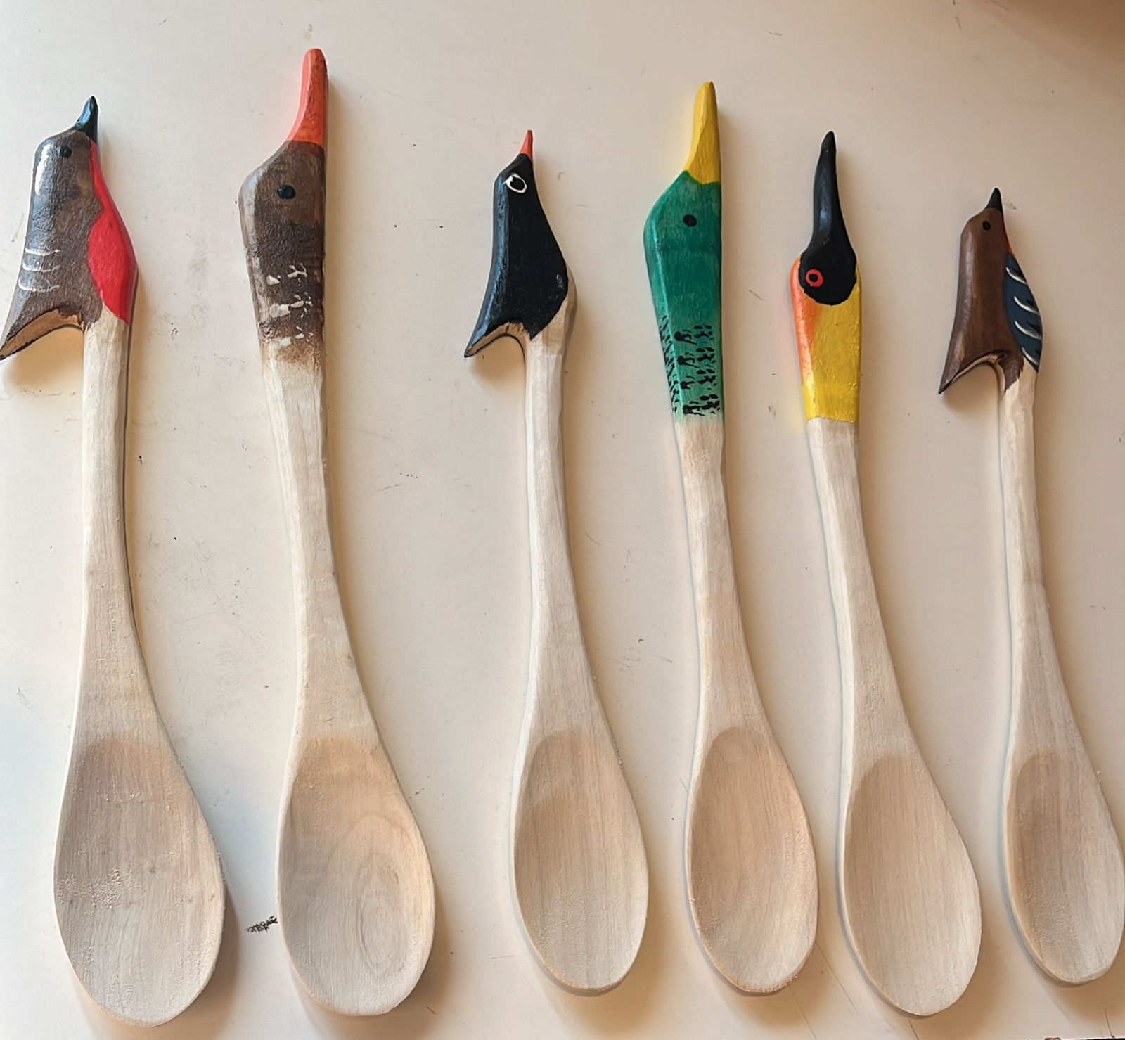 Cucharas Pajaros 20 cm madera pintada a mano